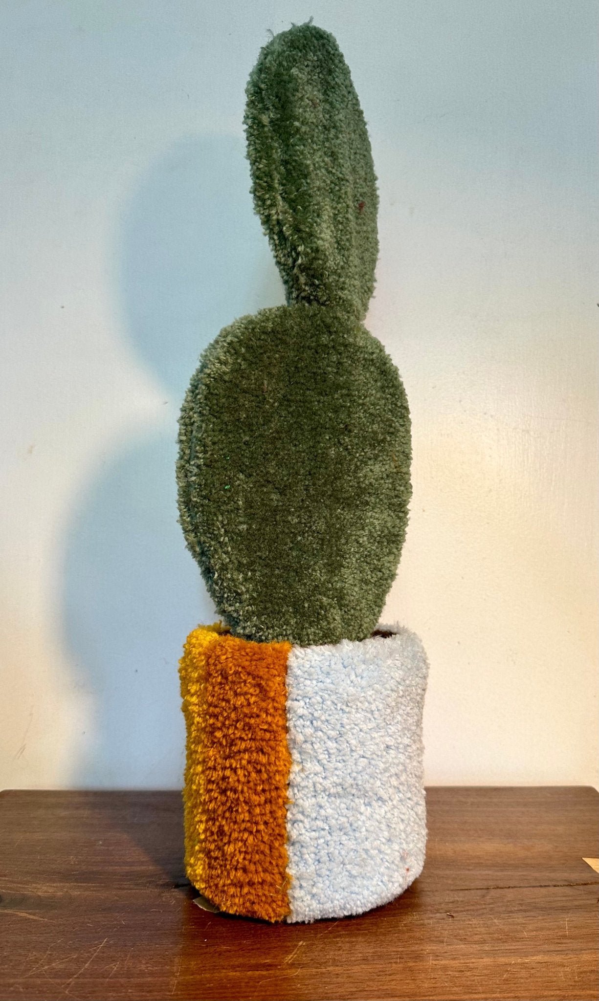 Small tufted begonia in planter - Goodtoknowyoushop