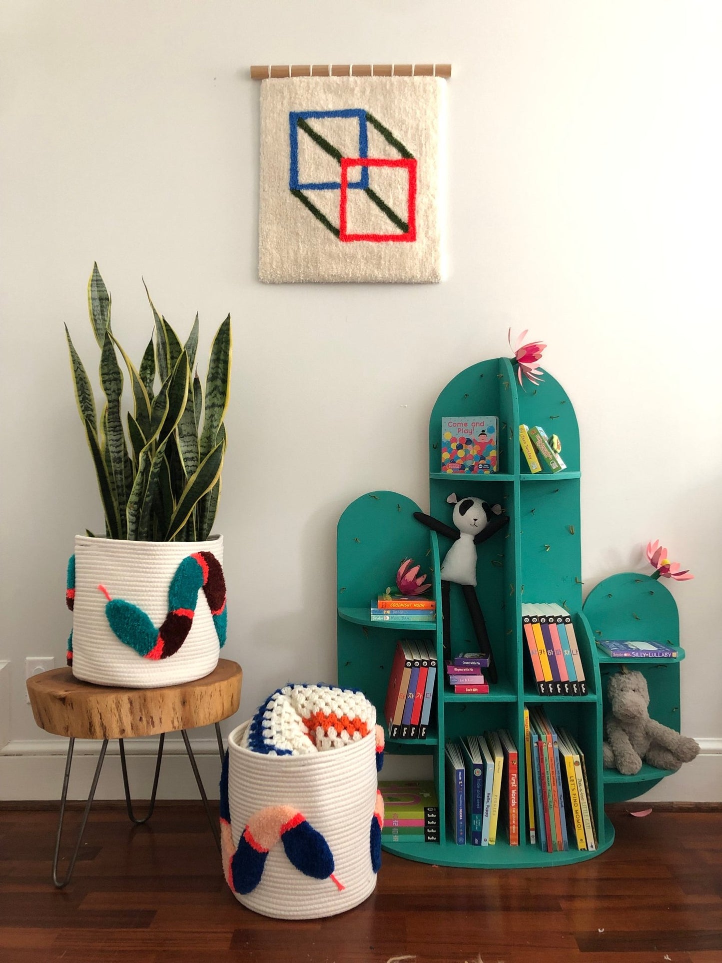 snake basket preorder